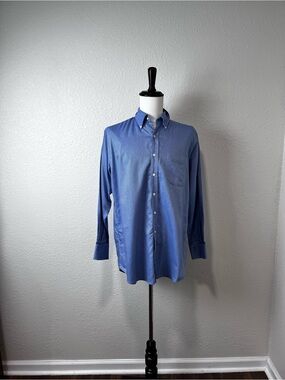 Peter Millar Light Blue Fine Print Button Down Size L
